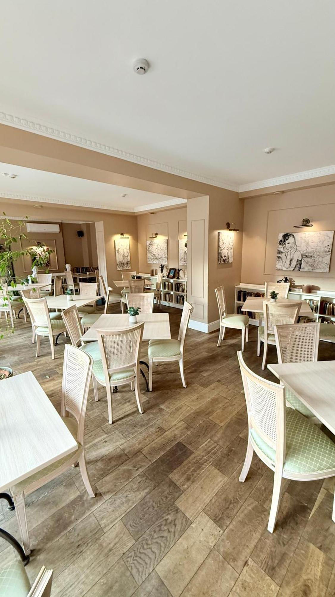 Old Town Hotel Bohema, Klaipeda 克莱佩达 外观 照片